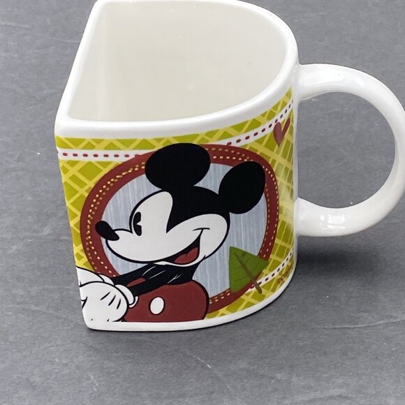 Disney Mugs Mickey And Minnie‎ Mouse Half Moon Set Of 2 Christmas 2011 - Picture 5 of 16